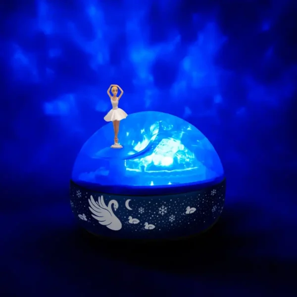 Trousselier stjernelampe med musik Svanesøen Nordlysprojektor – En drømmende natoplevelse for de mindste