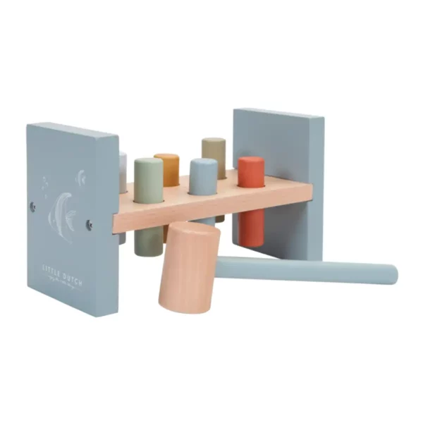 Little Dutch Hammerbræt Ocean er flot dekoreret med tegninger af dyr i havet