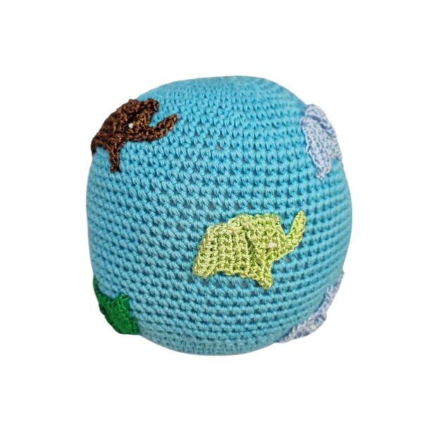 Hæklet bold til baby i turkis fra Smallstuff