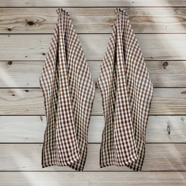 BY SKAGEN viskestykke brun klassisk tern – Tidløs varme og funktion i ét