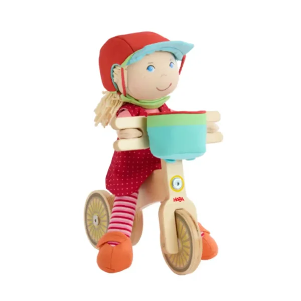 Dukke Annelie med balancecykel fra HABA – klar til eventyr på to hjul
