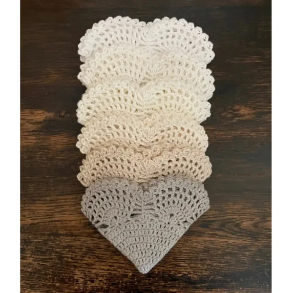 Hækleopskrift årets juleserviet 2021 fra Karen Klarbæk