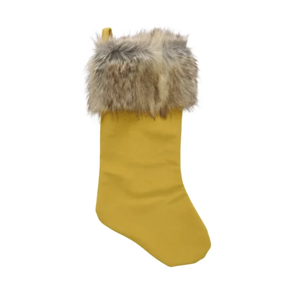 Nordisk julesok med navn i mustard velour med brun meleret langhåret pelskant – en hyggelig juletradition for hele familien